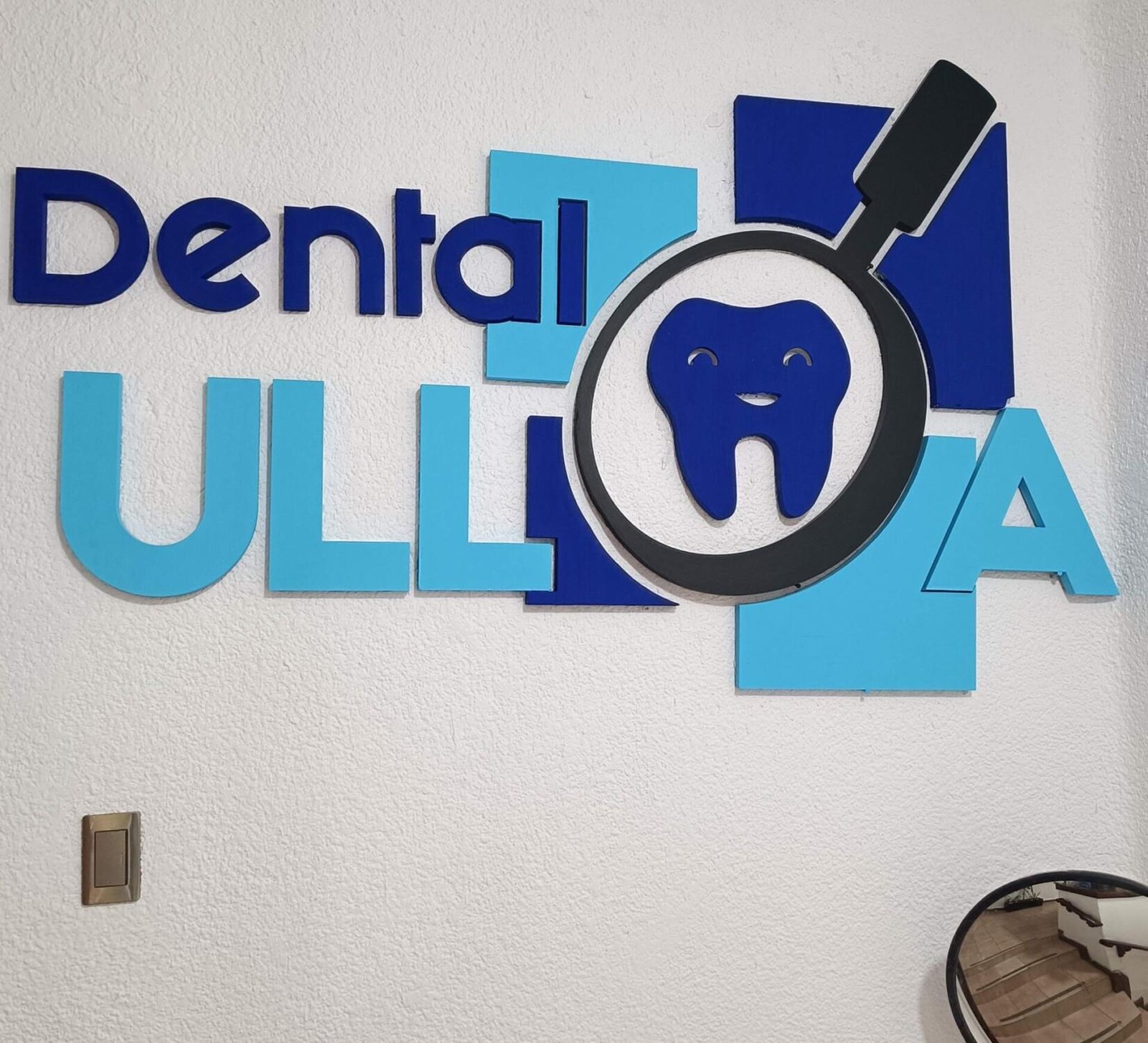 Entrada Consultorio Dental Ulloa